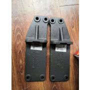 Кронштейн ДВС HOWO R WG9725593028 WG9725593028