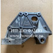 Кронштейн передней рессоры задний F3000 R SZ970000782 SZ970000782