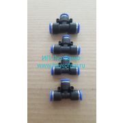 Фитинг тройник ф8 